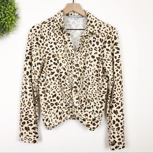 🌿Sweet Rain Twist Front Cheetah Leopard Print Top